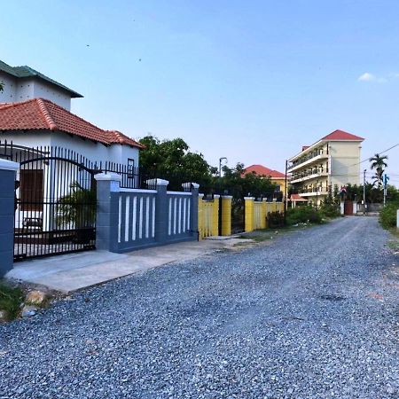 Mean Leap Guesthouse كامبوت المظهر الخارجي الصورة