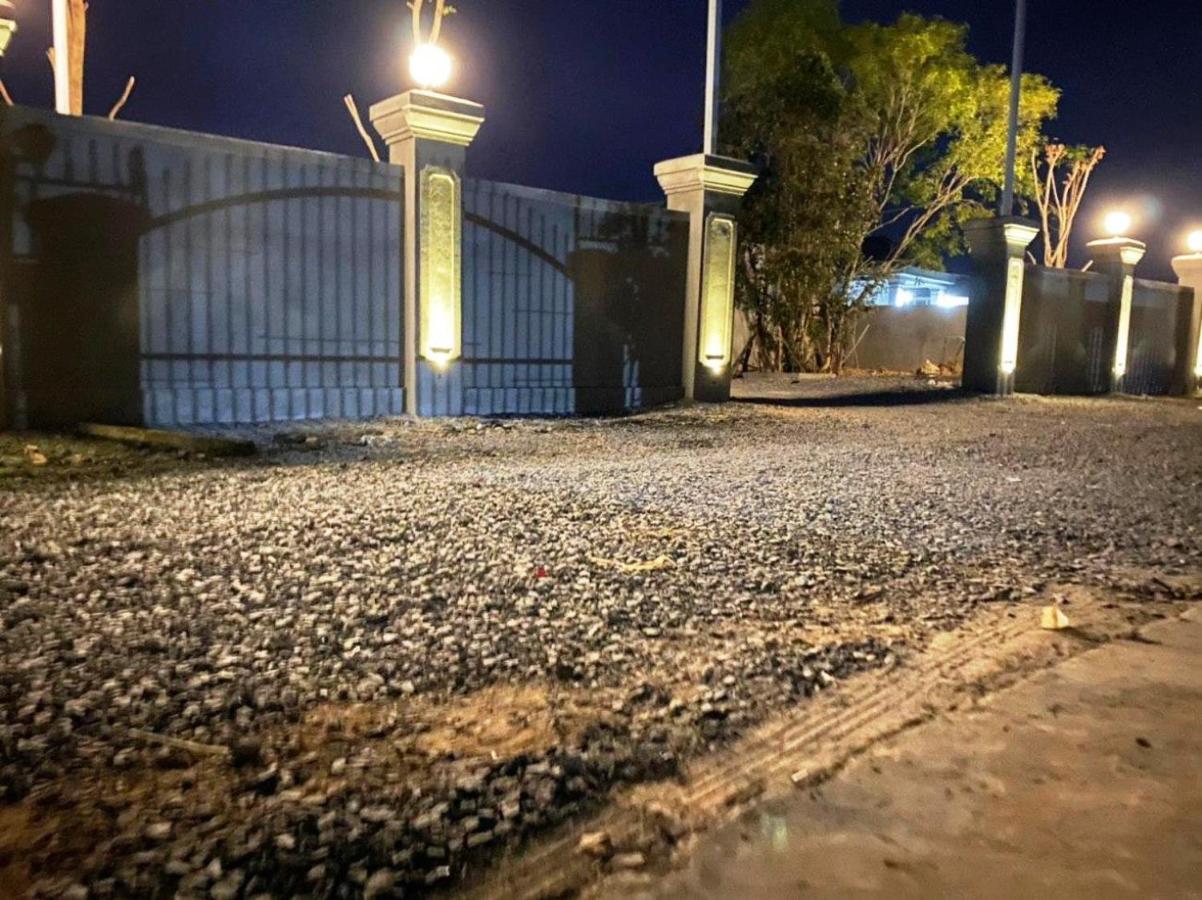 Mean Leap Guesthouse كامبوت المظهر الخارجي الصورة